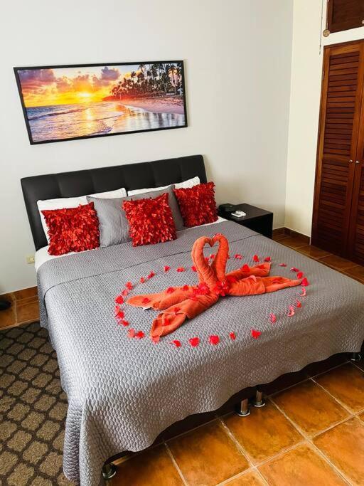 Suenos De Amor! Hermoso Y Acogedor Lugar Quepos Esterno foto