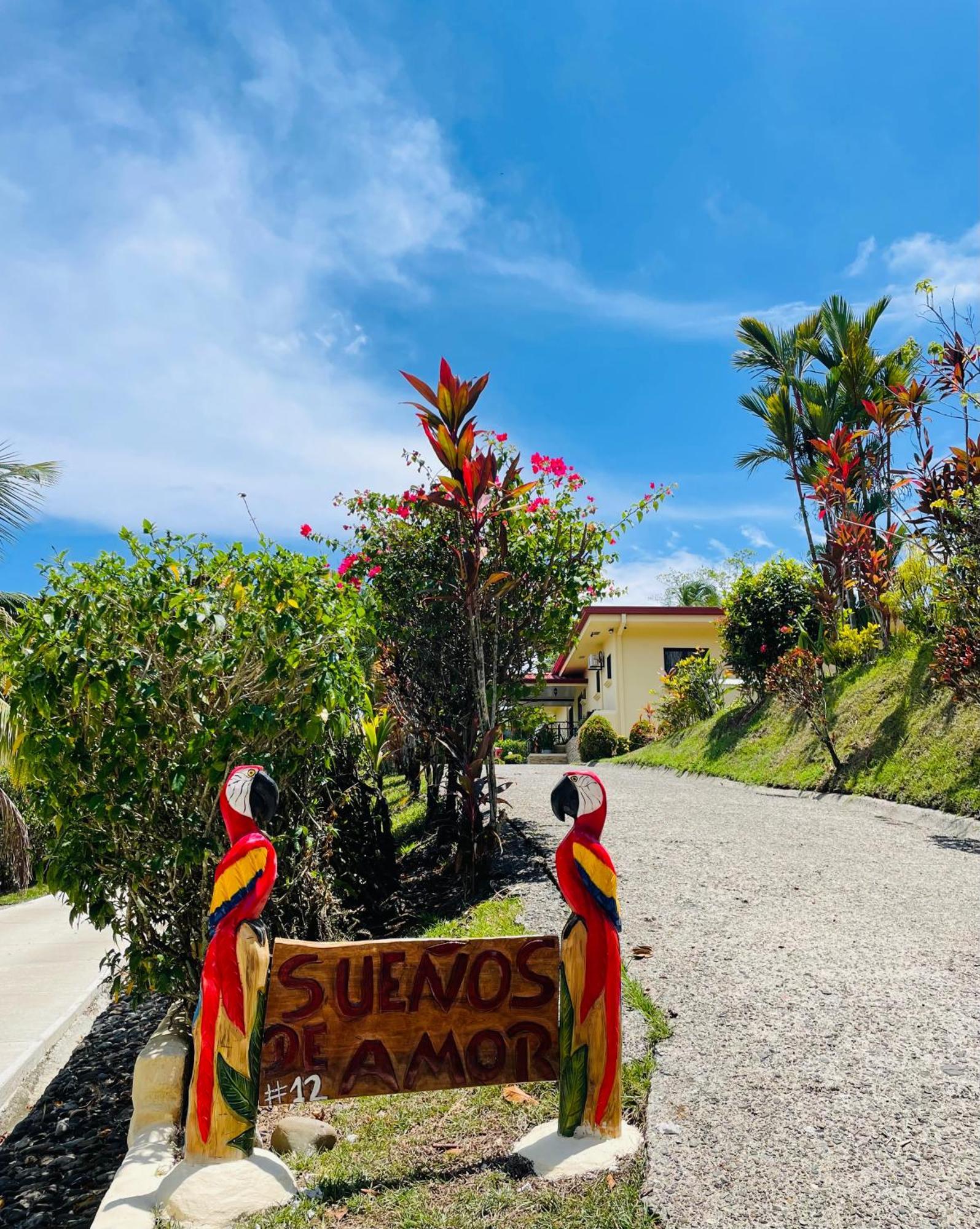 Suenos De Amor! Hermoso Y Acogedor Lugar Quepos Esterno foto